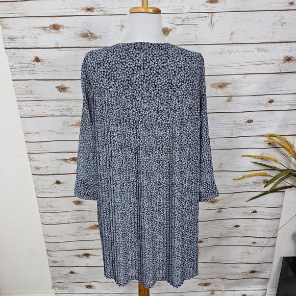 Avec Les Filles Sz S Microfloral Printed Pleated Shirt Flowy Shift Dress - Picture 9 of 16